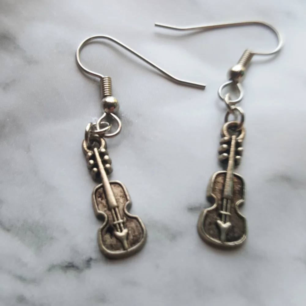 Violin Fiddle Earrings Surgical Steel Silver Tone - Picture 6 of 8